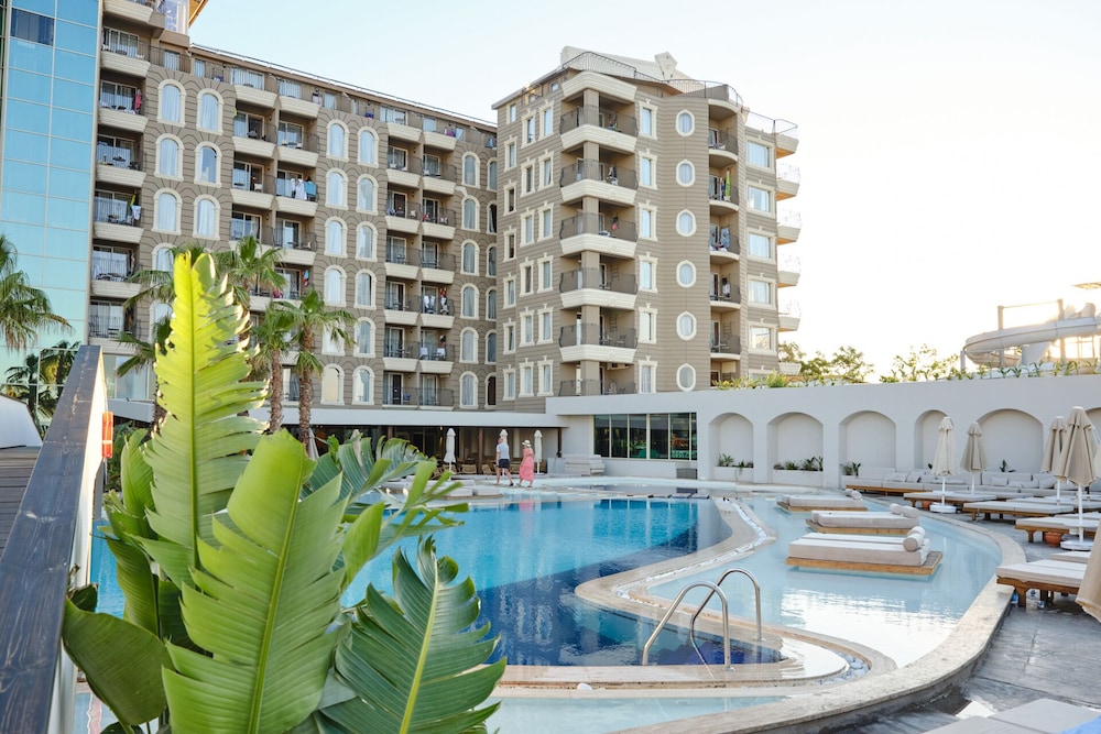 Laur Hotels Experience and Elegance 6/50