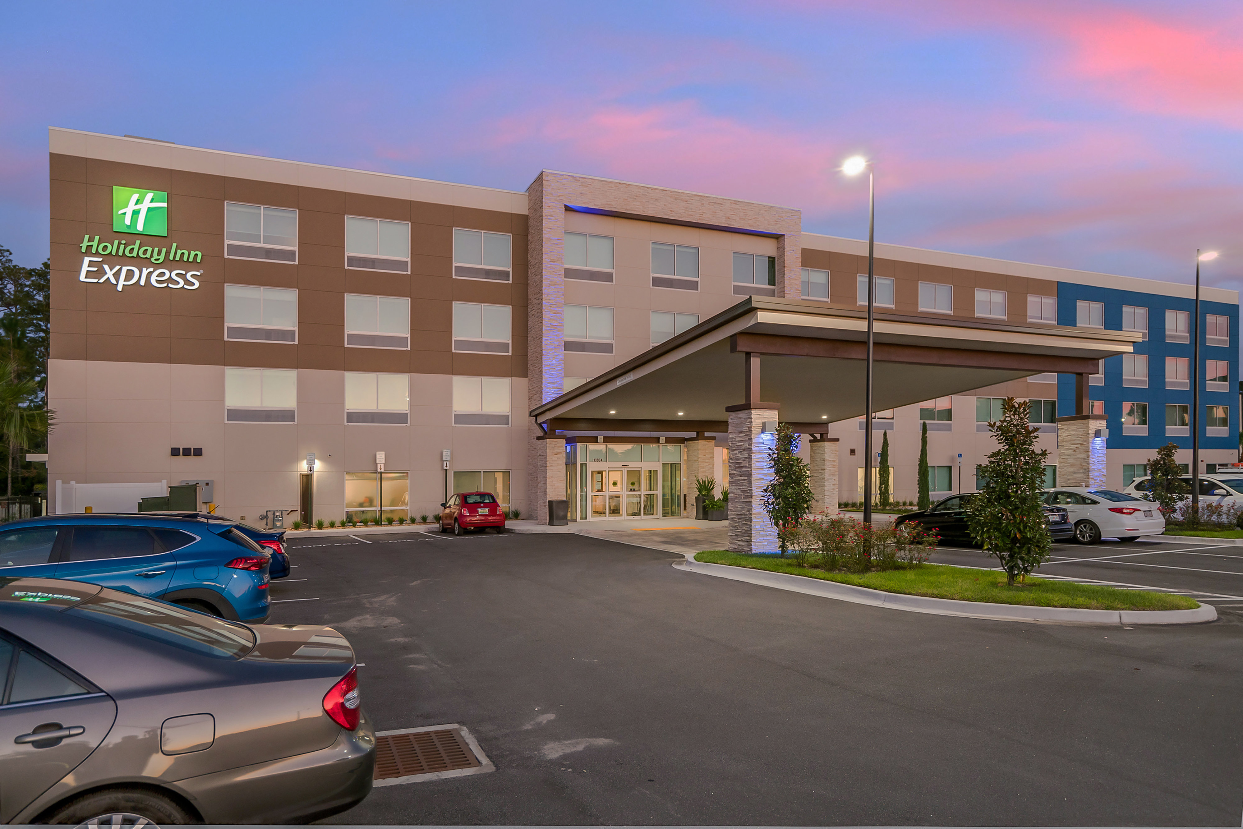Holiday Inn Express Jacksonville South Bartram Prk 67/69
