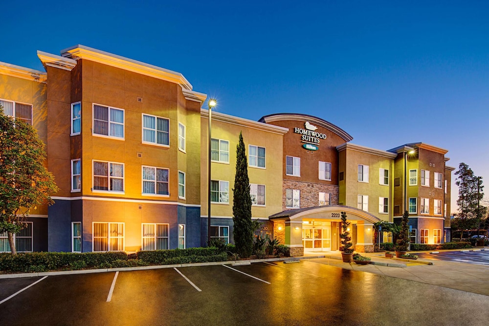 Homewood Suites by Hilton Carlsbad North San Diego County in CARLSBAD - CA
