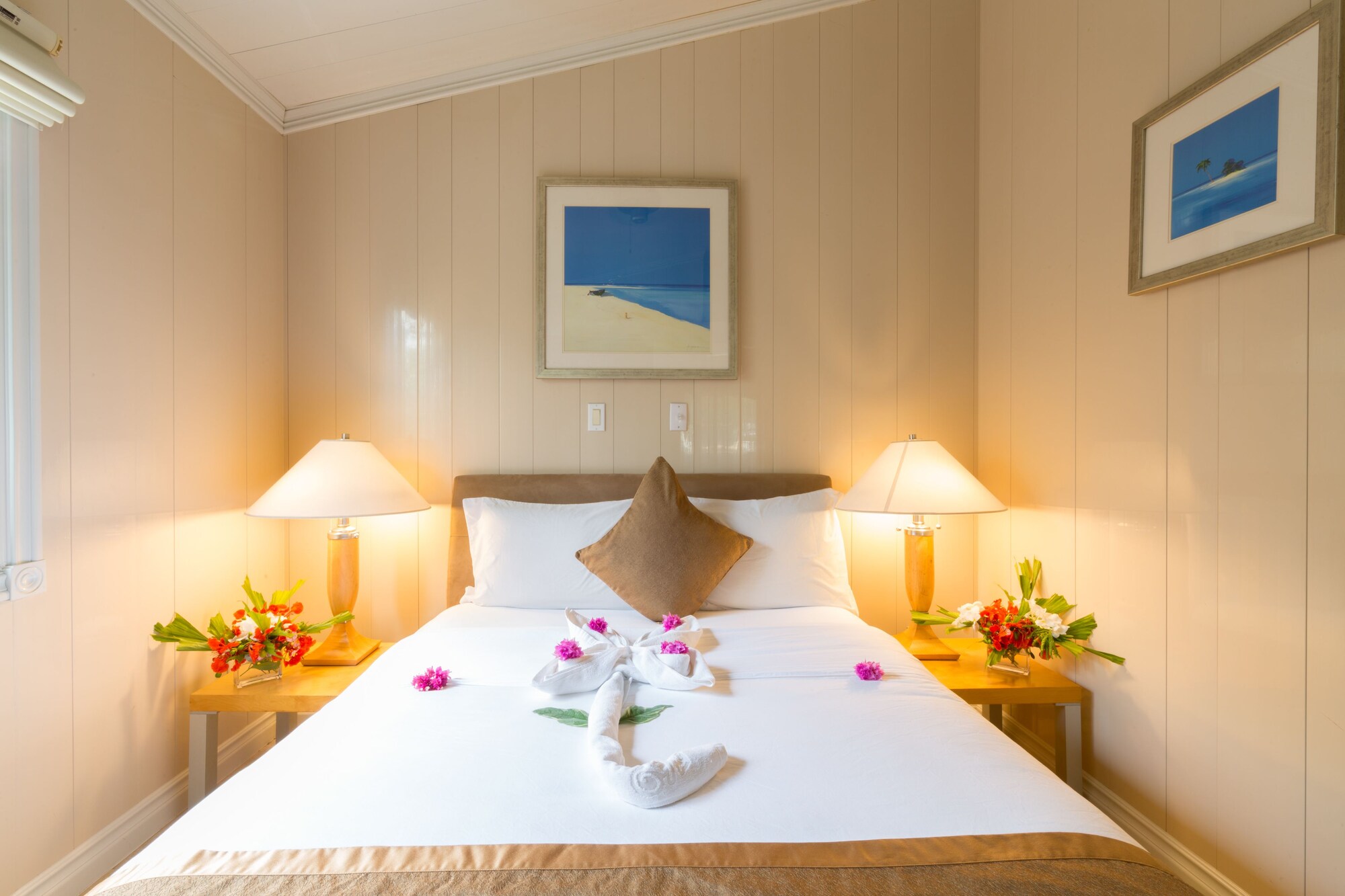 كوخ كلاسيكي بسريرين كوين بإطلالة على الحديقة بغرفتي نوم، Kokomo Botanical Resort 2/4