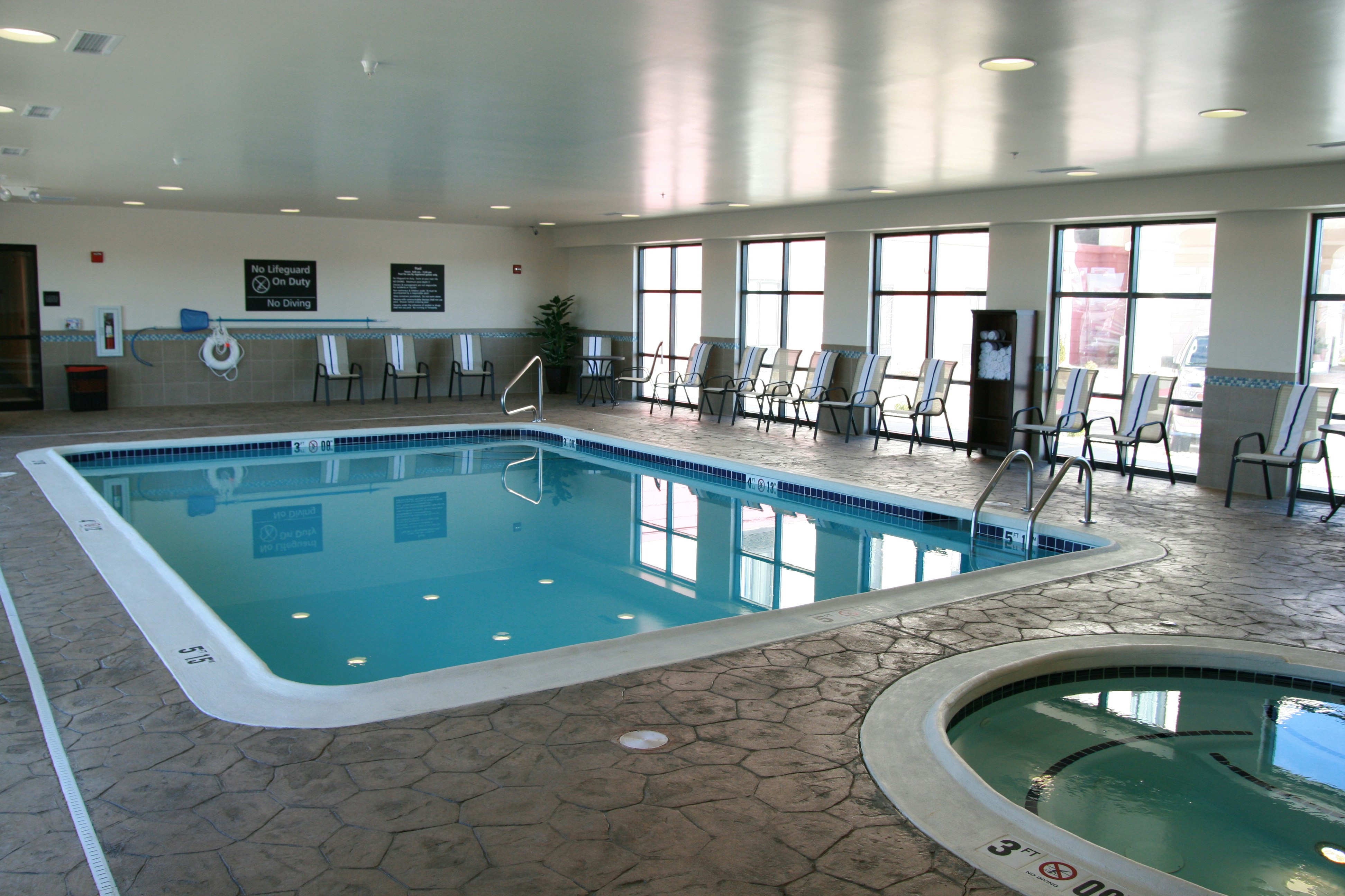 Hampton Inn Topeka 19/51