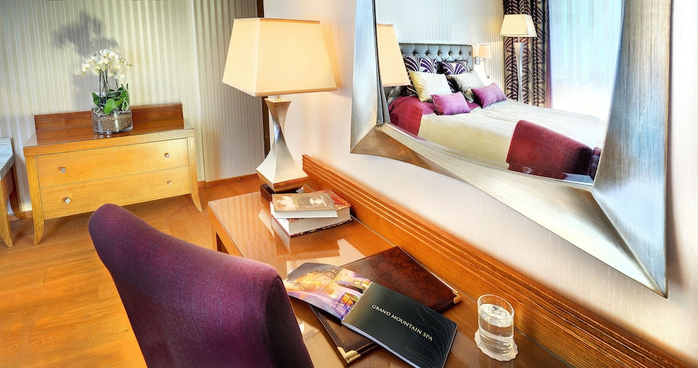 Grandhotel Praha 16/32