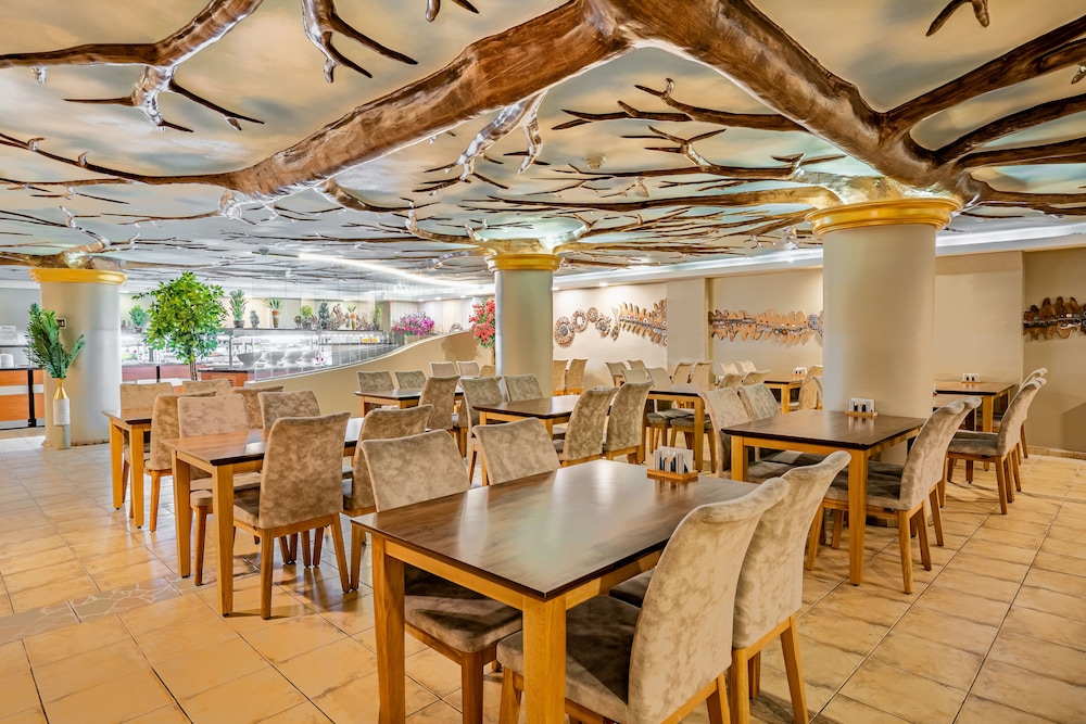 Hotel Buyuk Velic 59/76