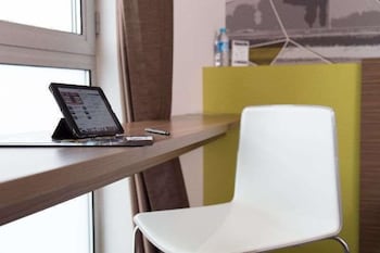 Brit Hotel Toulouse Colomiers L Esplanade 57/66