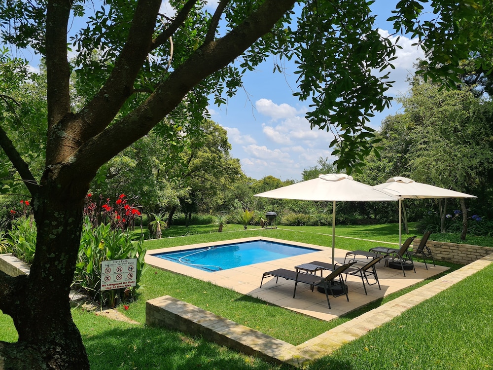 Amberhall Guesthouse 38/50