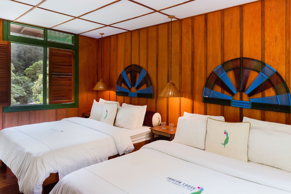Trogon Lodge 5/46