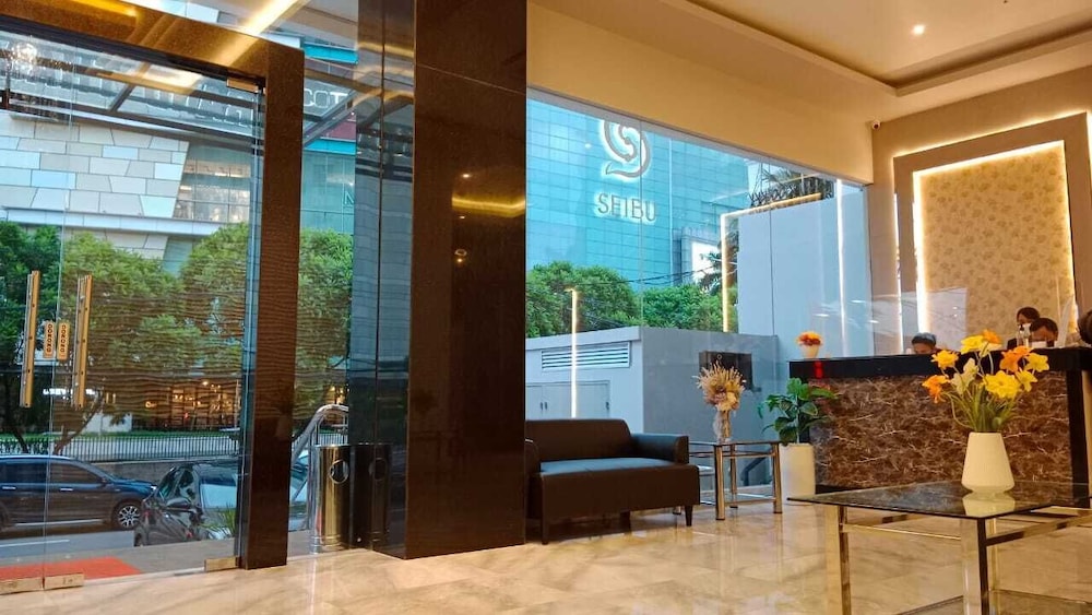 Grand Thamrin Hotel 23/35