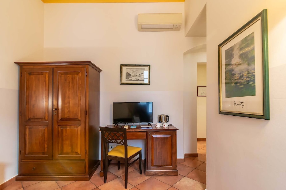 Residenza Hotel Cimabue 62/71