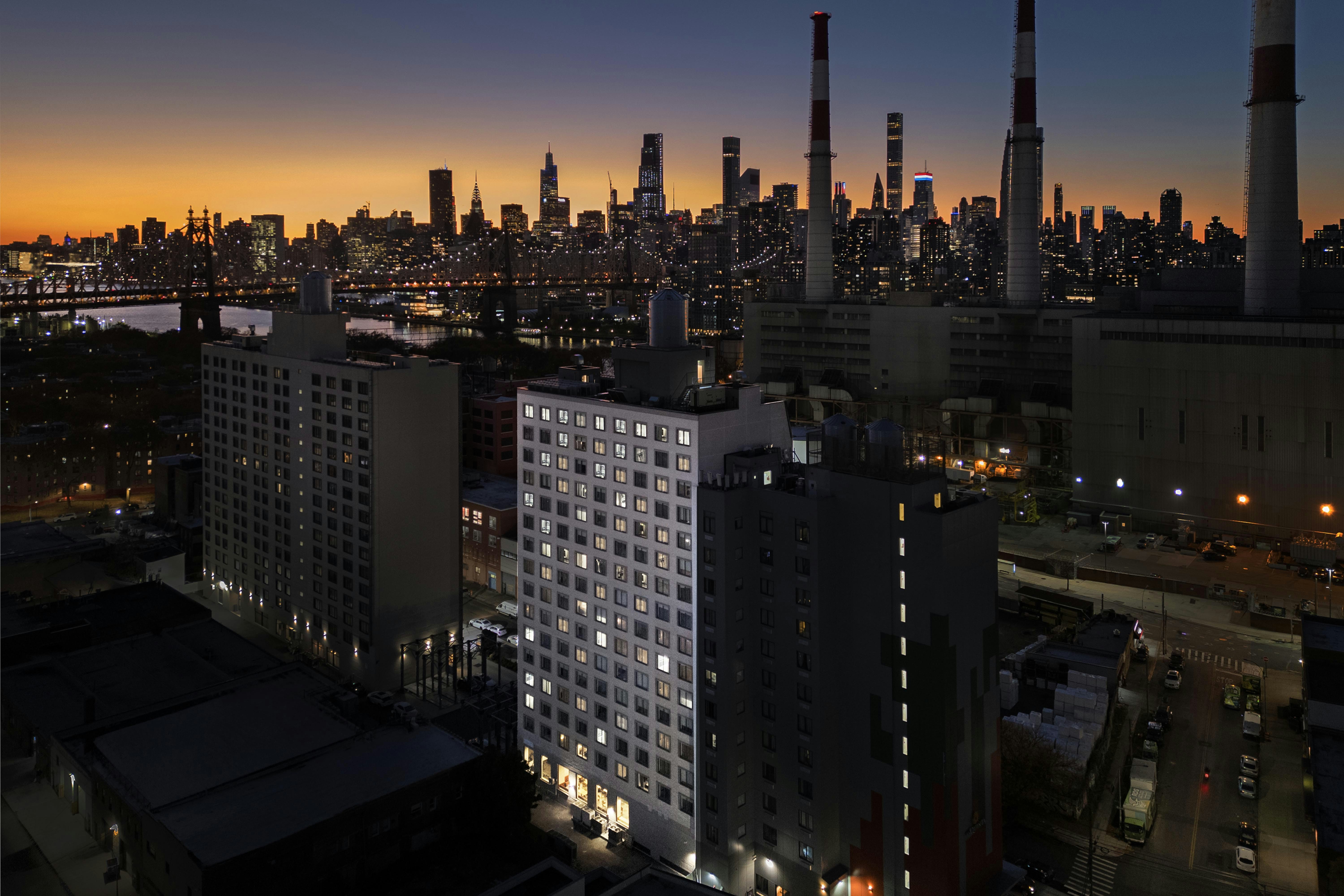 DoubleTree by Hilton Long Island City New York 4/27