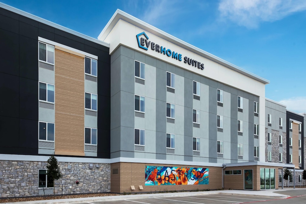 Everhome Suites Bastrop 2/49