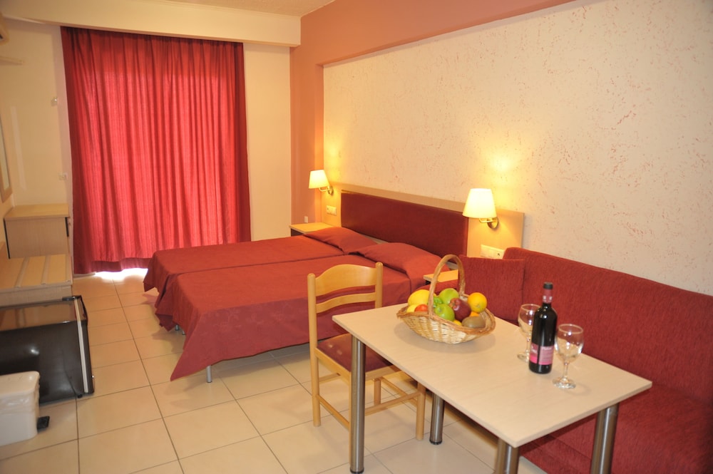 Anseli Hotel Apartments and Studios 11/33
