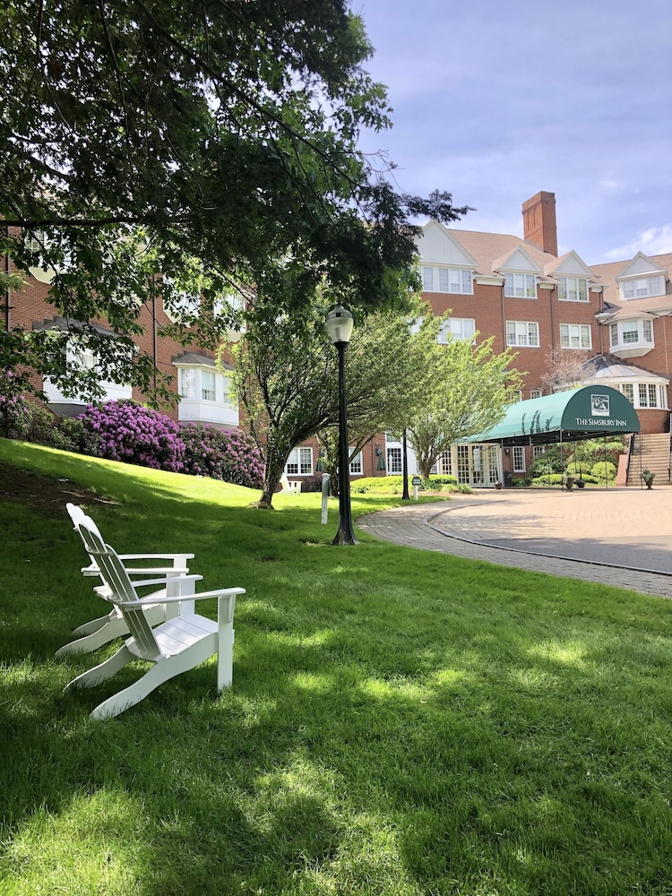 Simsbury Inn 4/35
