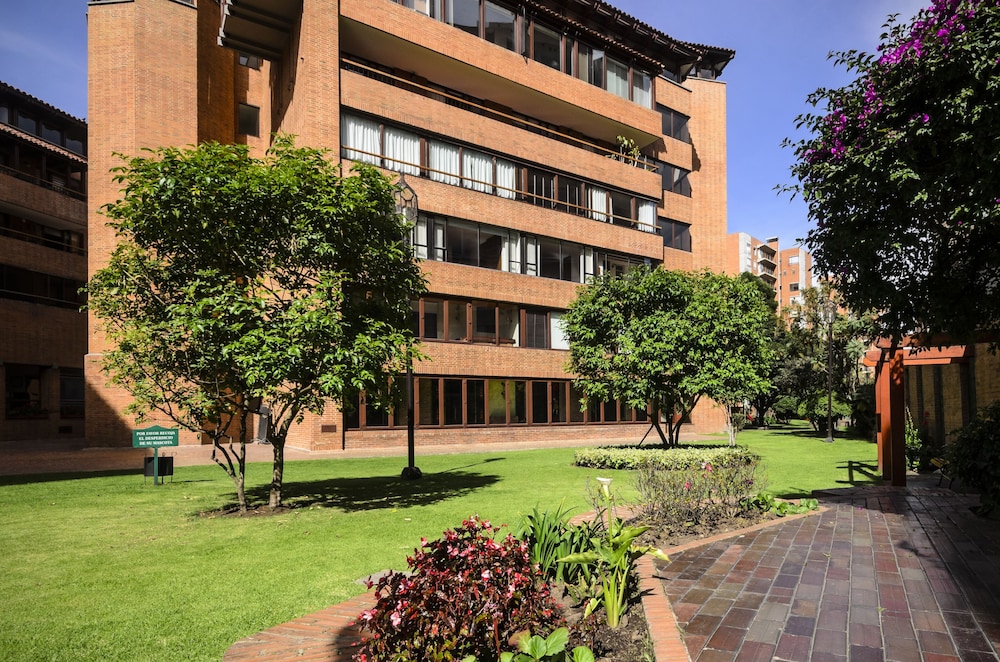 TRAVELERS APARTAMENTOS Y SUITES CONDOMINIOPLENITUD 59/67