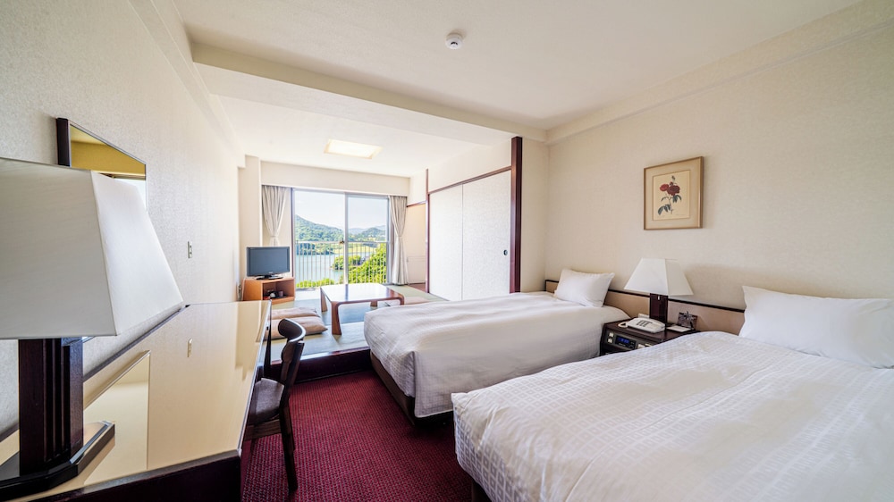 Resorpia Kumihama 18/59