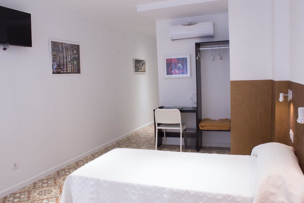 Hostal Nova 21/64