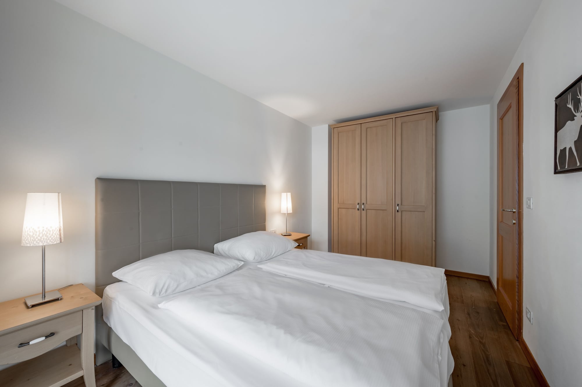 1 BEDROOM, APARTMENT, KITCHEN