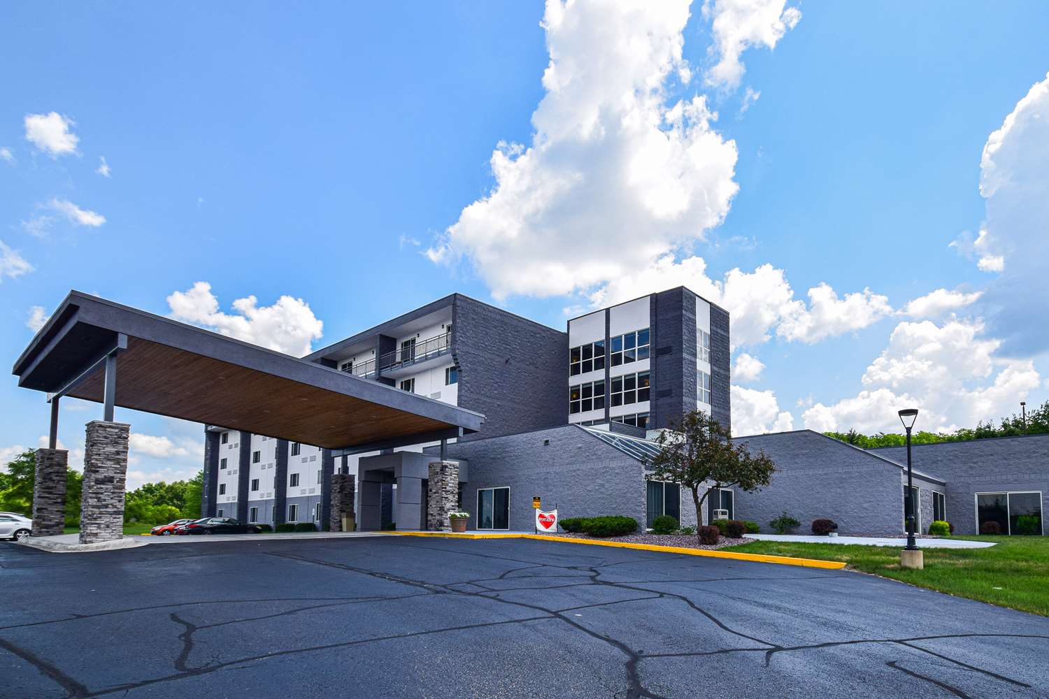 Best Western Resort Hotel & Conference Center 43/46