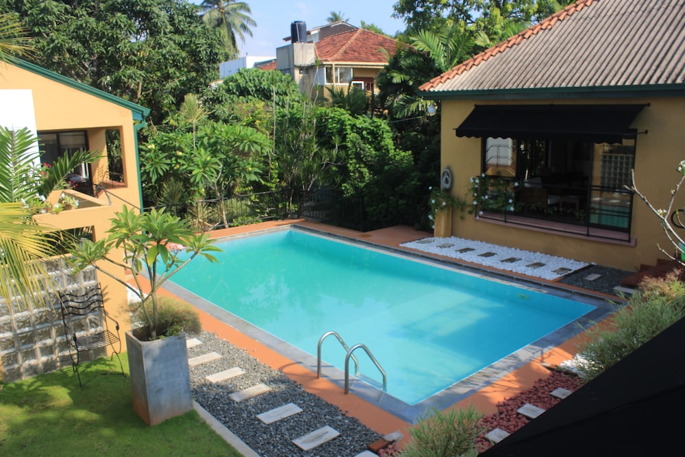 Villa Escondite 44/50