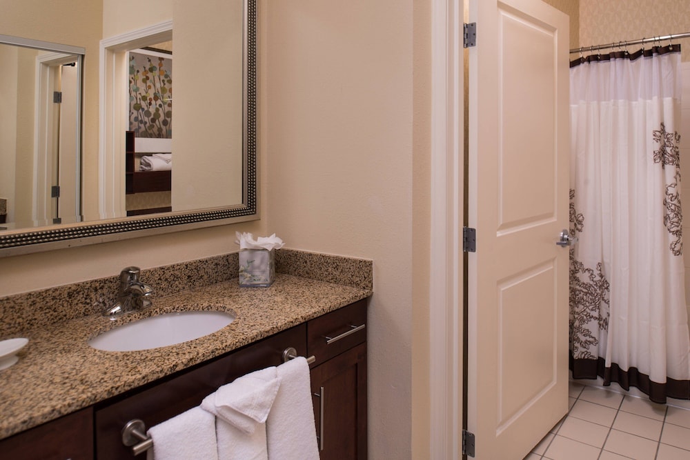 Residence Inn Albuquerque Airport 17/52