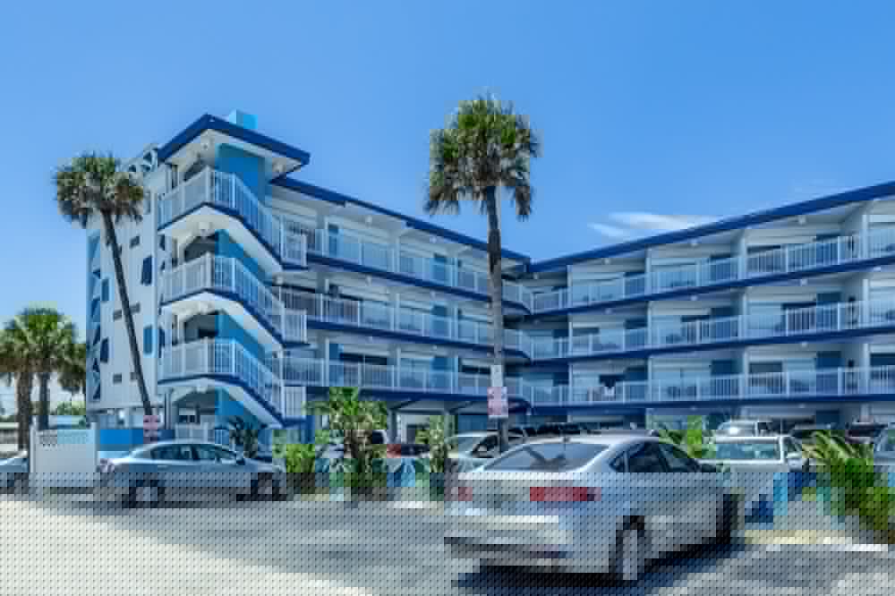 Chateau Mar Beach Resort 36/47