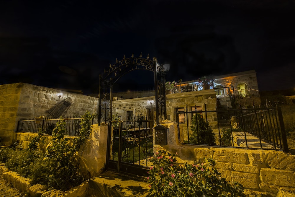 Assiana Cave House 19/50