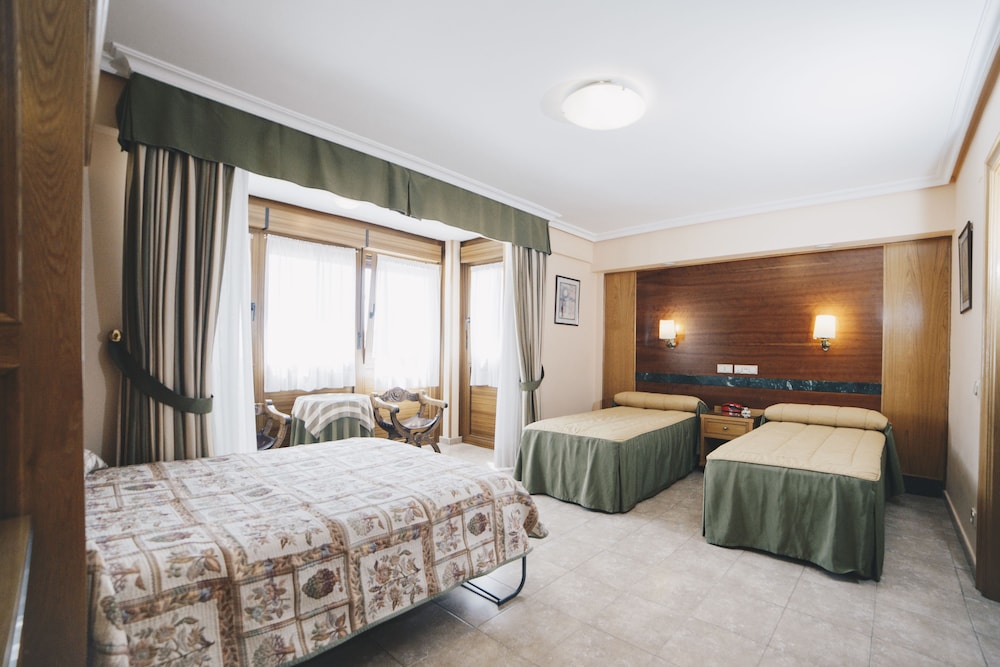 Hostal Los Gavilanes 2 18/50