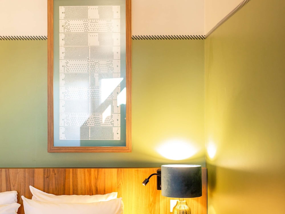 ibis Styles Saint Etienne Gare Chateaucreux 28/65