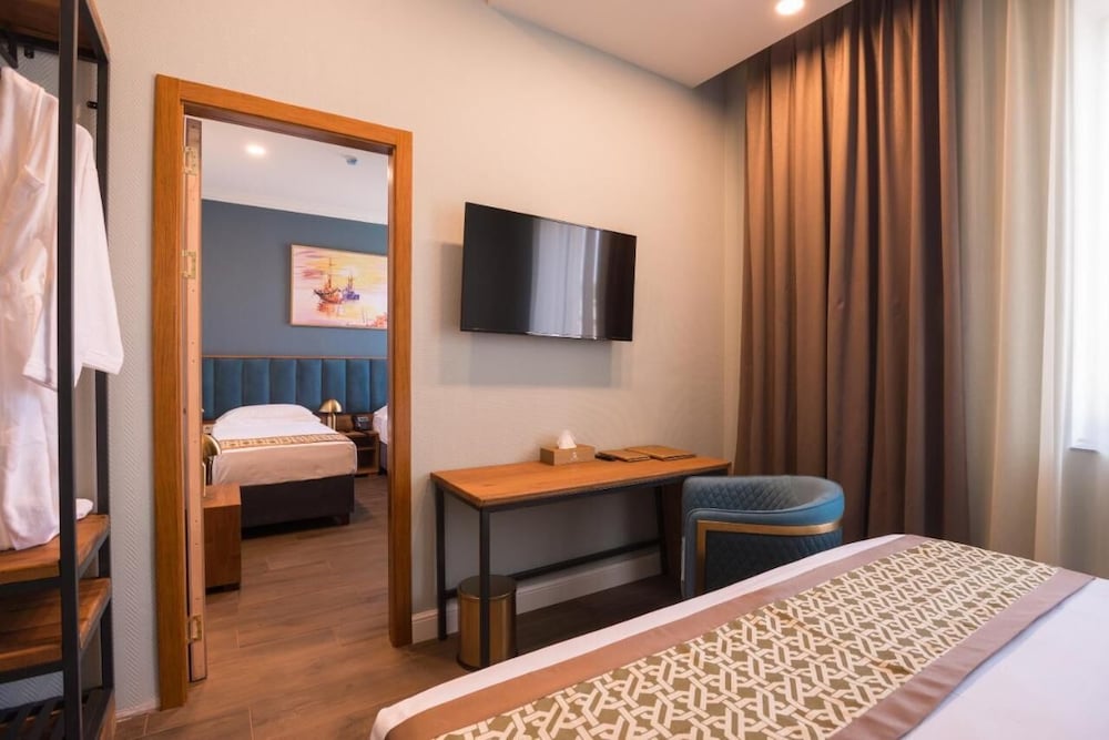 Grand Opera Hotel 15/39