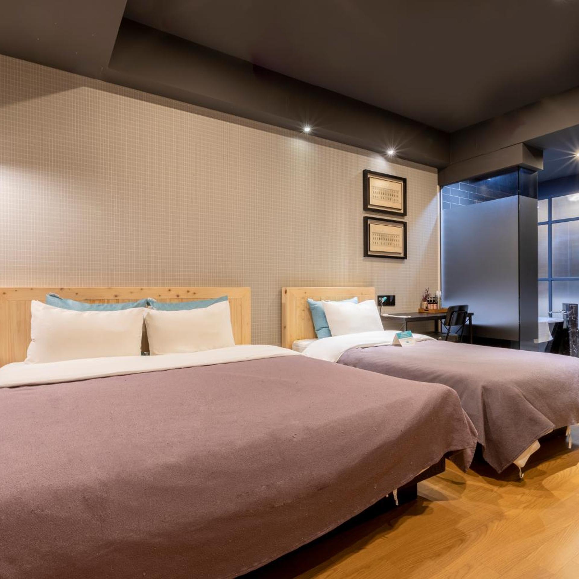 Room, Twin Beds