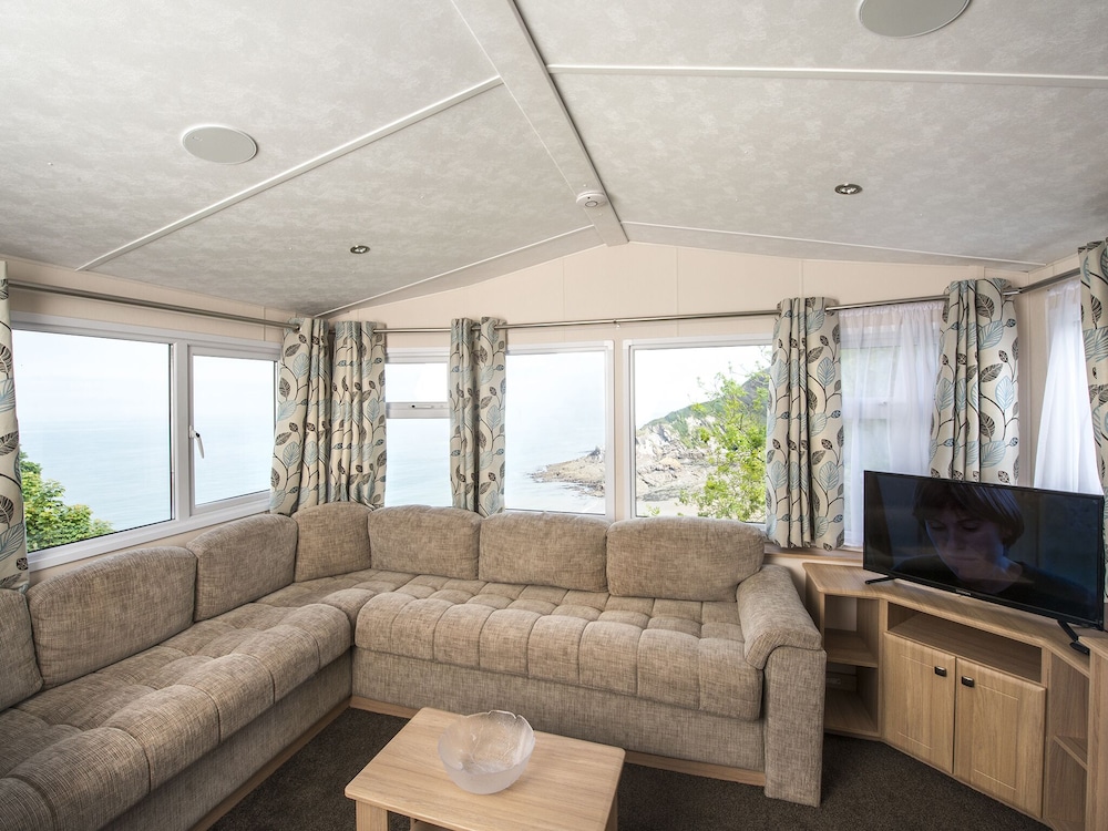 Sandaway Beach Holiday Park 22/50