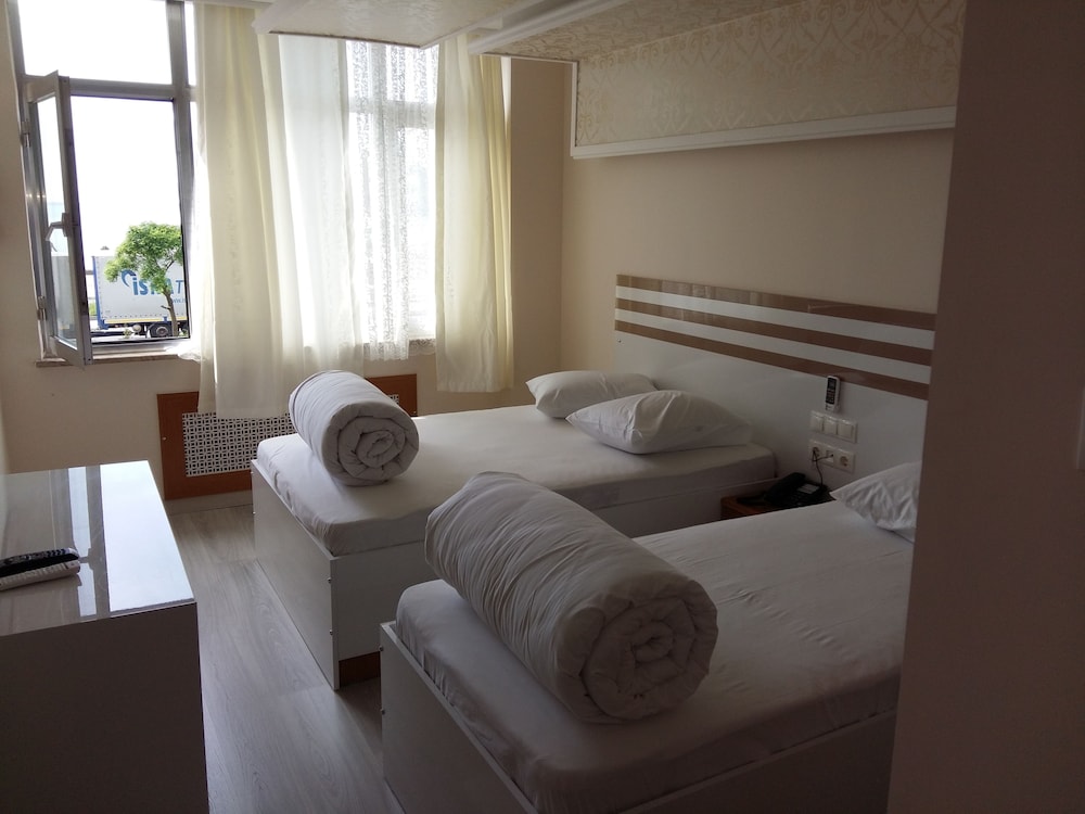 Cihan Hotel 12/49