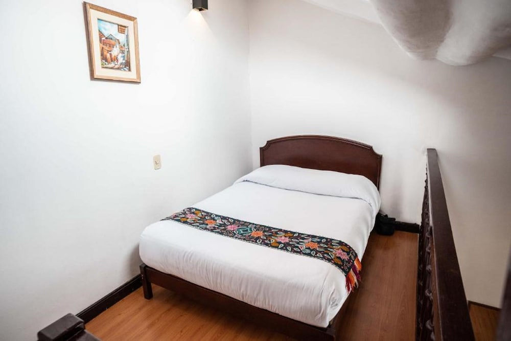 Cusco Plaza Saphi 17/75
