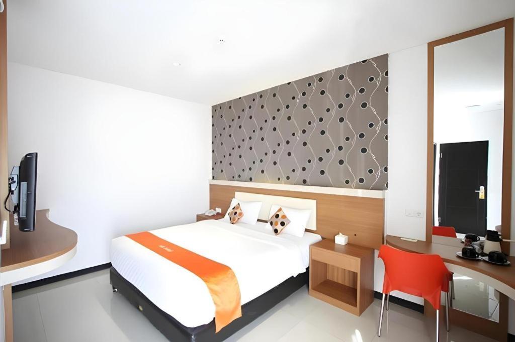 Tab Hotel 28/50