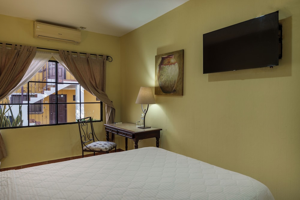 VILLA TERRA HOTEL 17/50