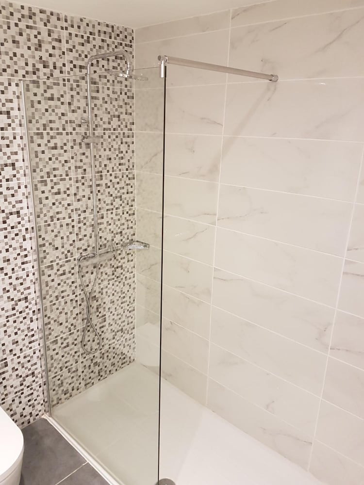 Melini Hotel Suites 42/43