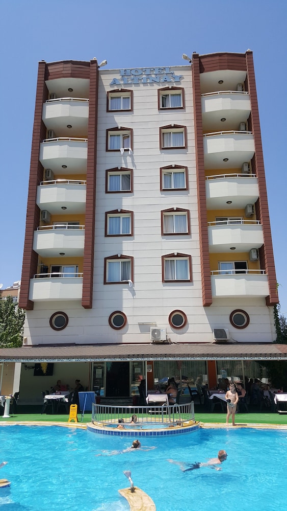 Golden Moon Apart Hotel in KUSADASI