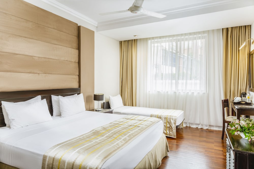 Kandy City Hotel 26/66
