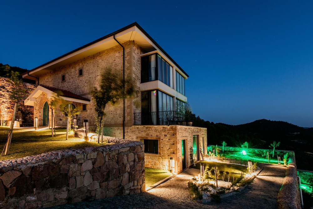 Marlo Ayvalik +12 Adult Only 3/50