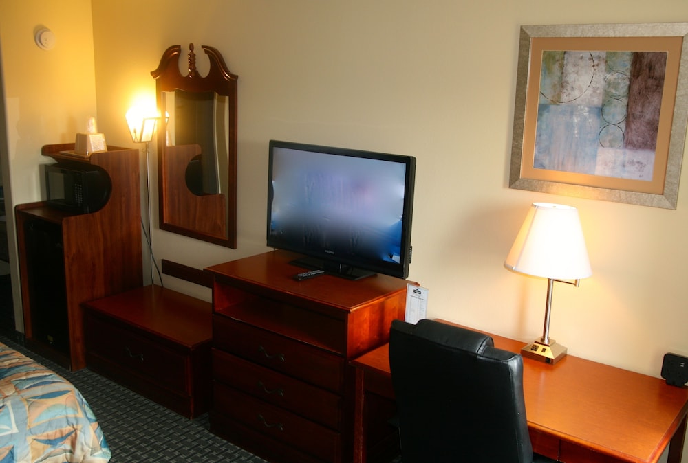 Days Inn by Wyndham Lafayette Scott 20/22