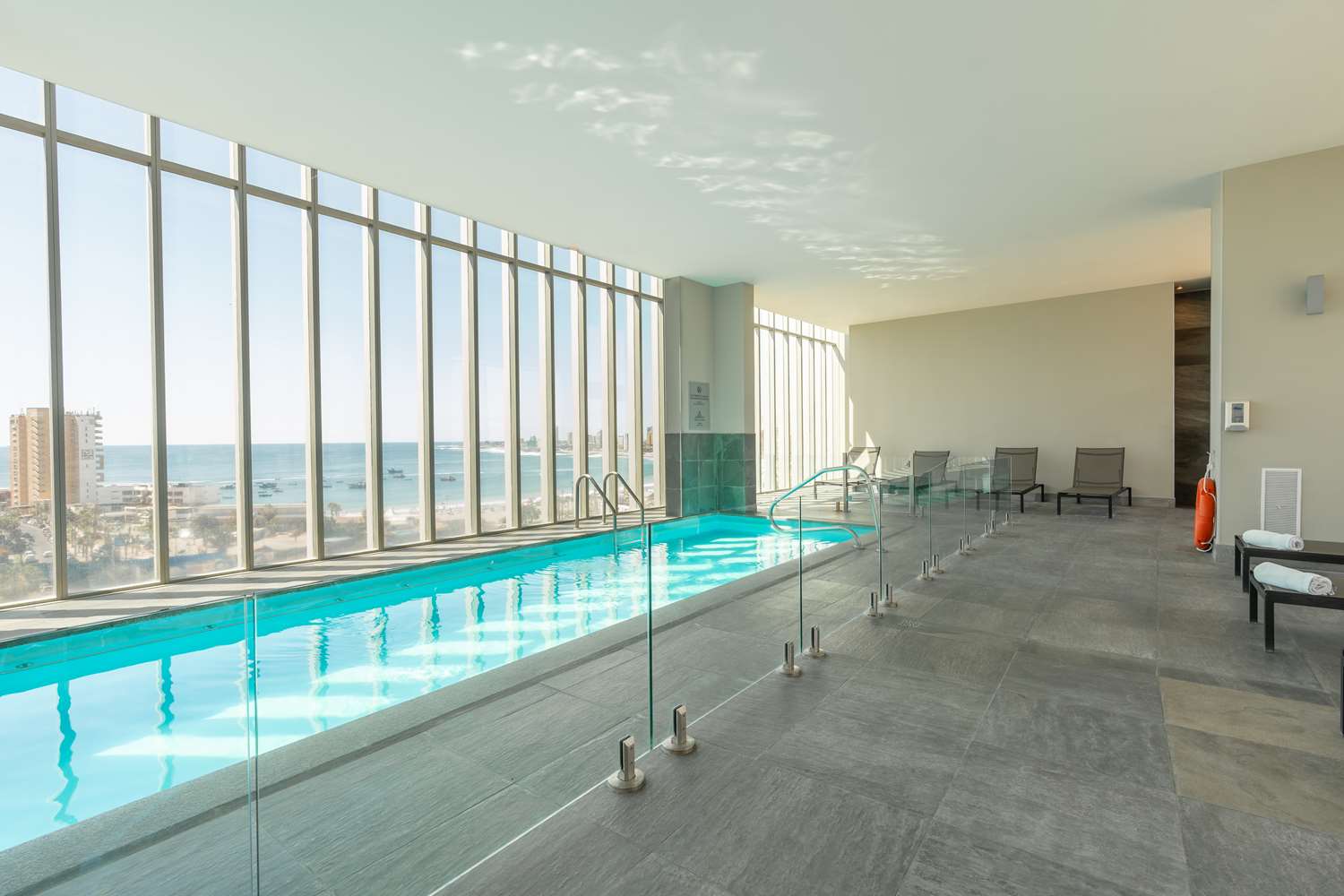 swimming pool spa