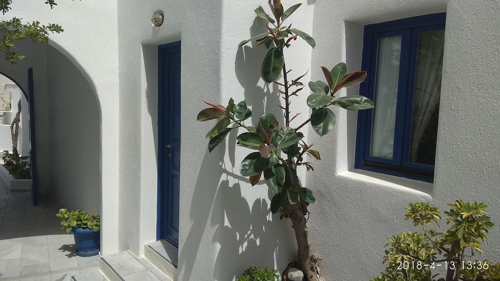Olympic Villas 6/50