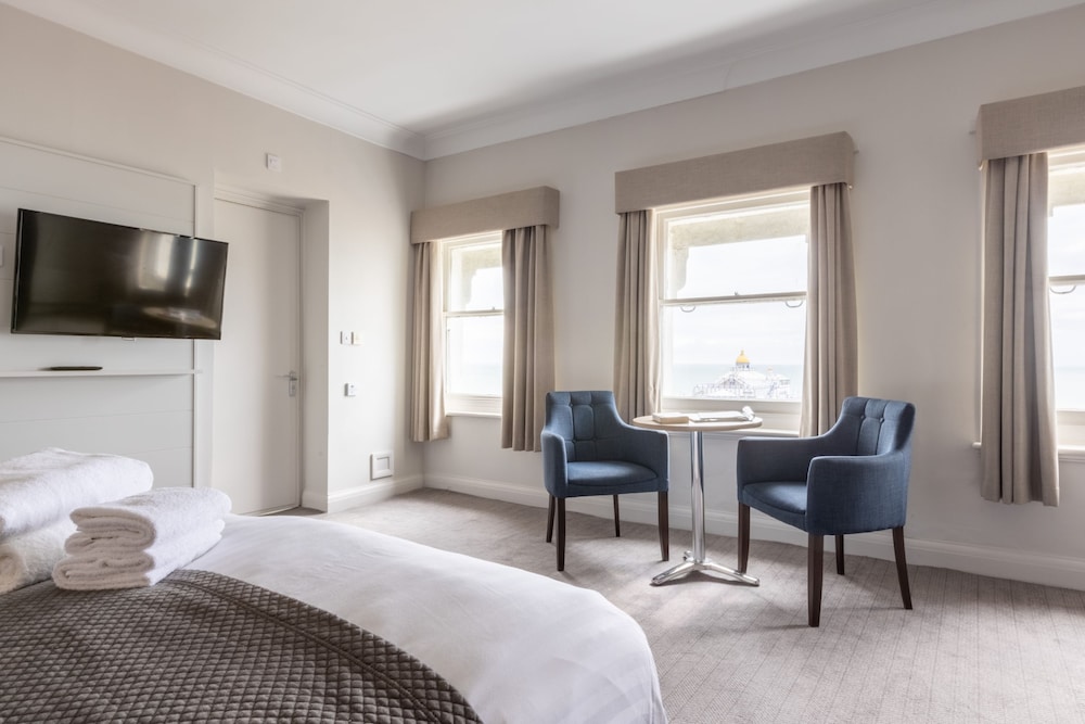 Burlington Hotel 33/53