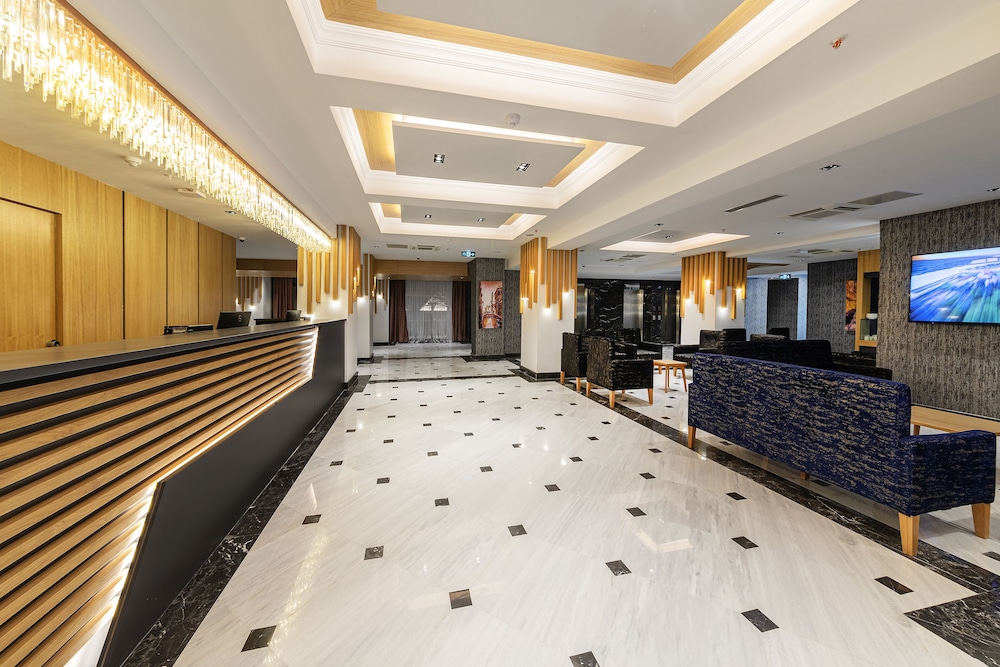 Demiray Hotel 9/50