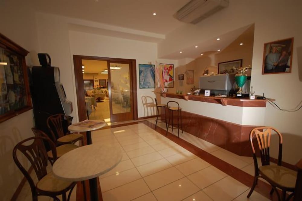 Hotel Bella Riviera 10/42