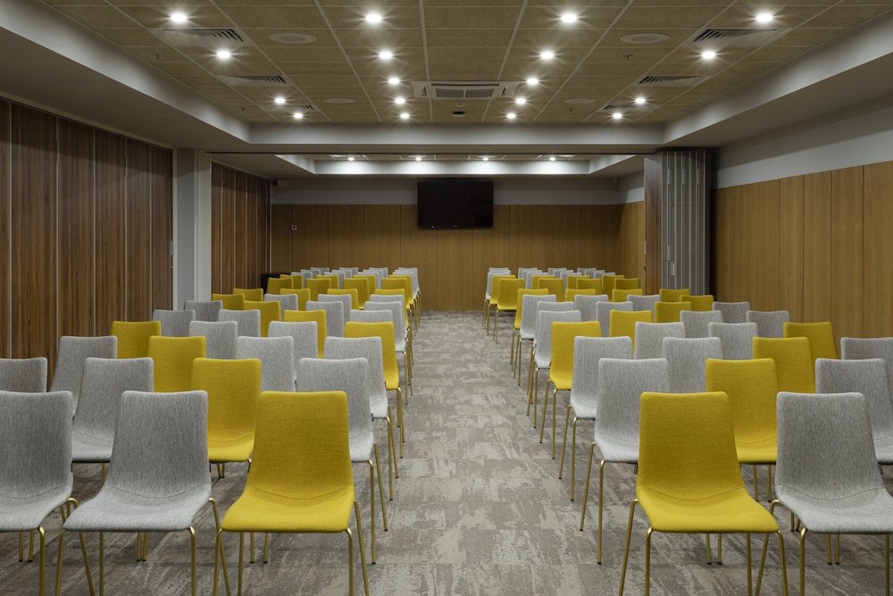 Khedi Hotel, Tbilisi 40/50
