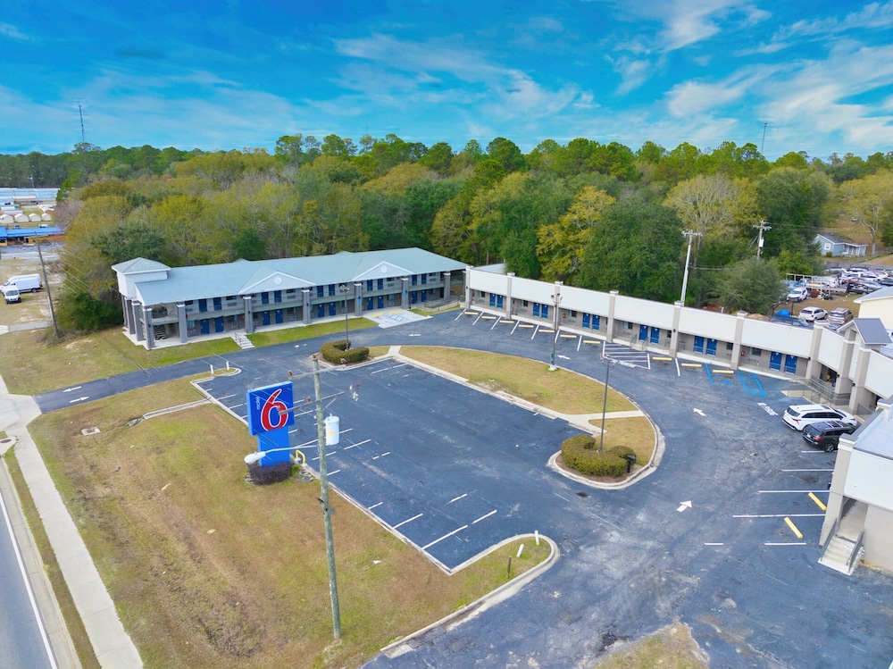 Motel6 Moultrie, GA 48/62