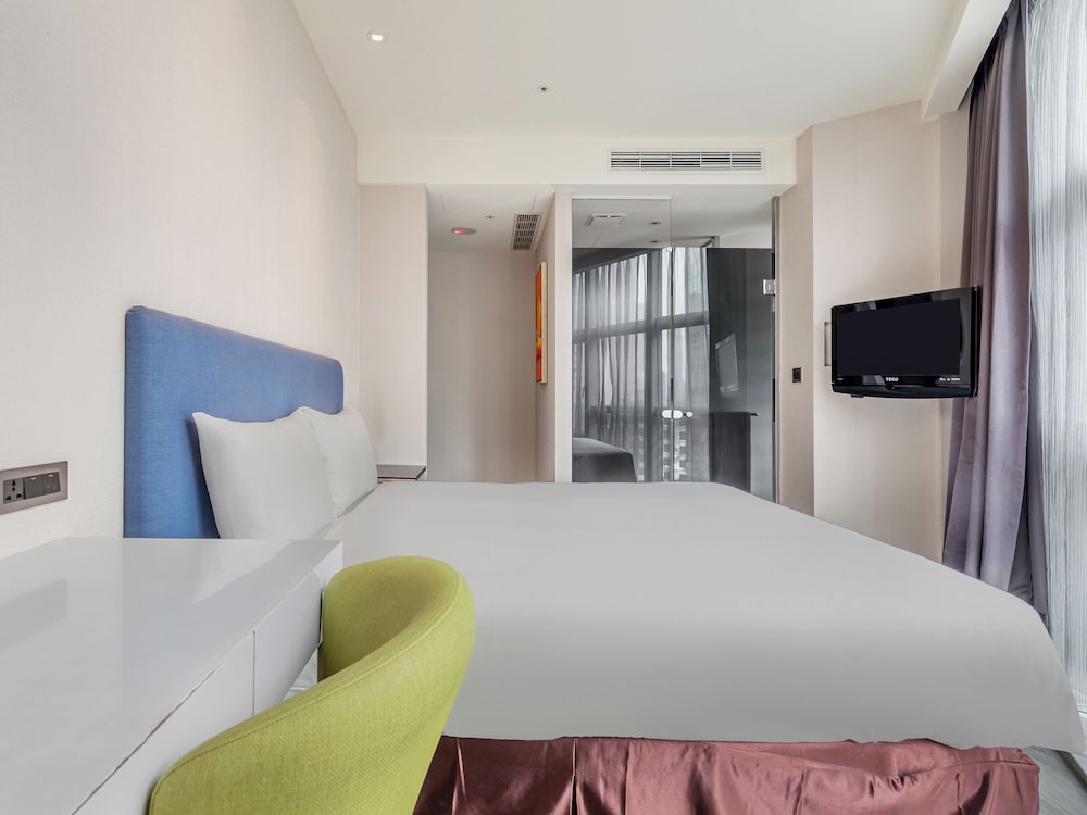Standard, Double Bed, CHECK inn Taipei Xinyi 4/10