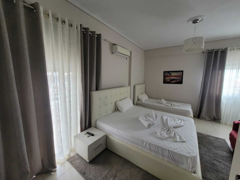 Hotel Sunrays 9/62