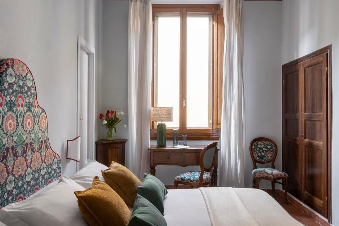 The Galileo Hotel 39/61