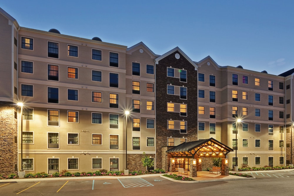 Staybridge Suites Buffalo 1/76